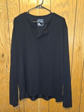 STYLUS Black Long-Sleeve Henley Top